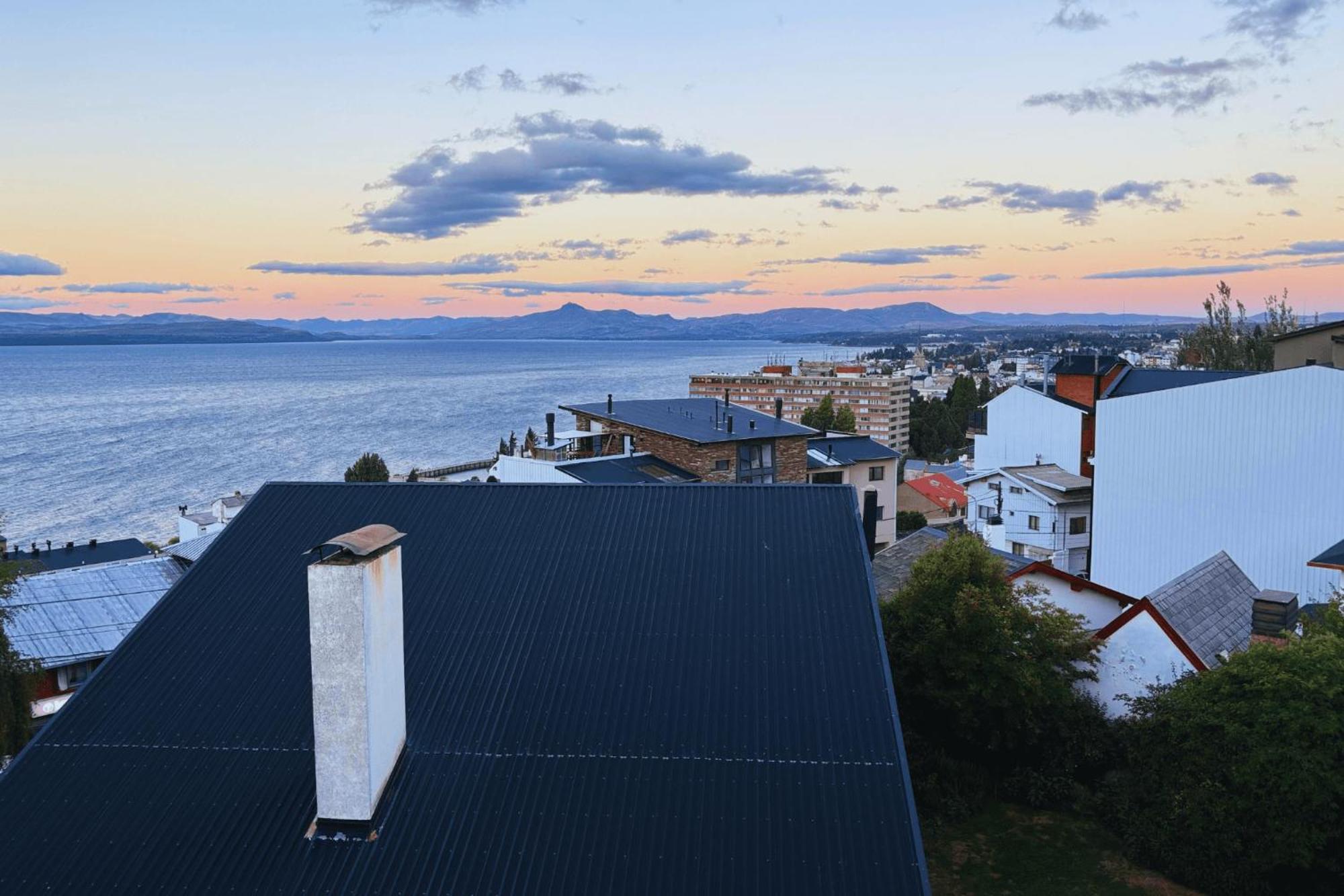 Departamento Completo En San Carlos De Bariloche, Argentina
