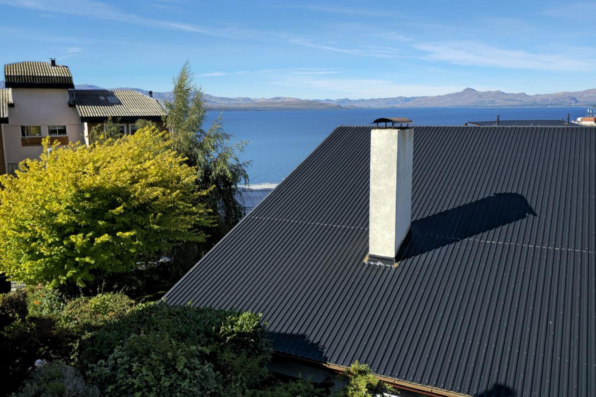 Departamento Completo En San Carlos De Bariloche, Argentina *