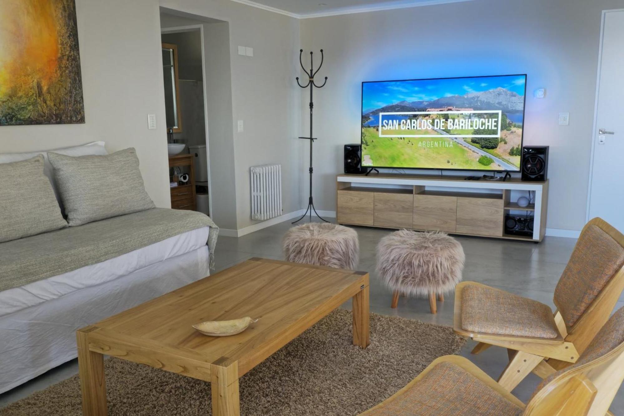 Departamento Completo En San Carlos De Bariloche, Argentina Apartment