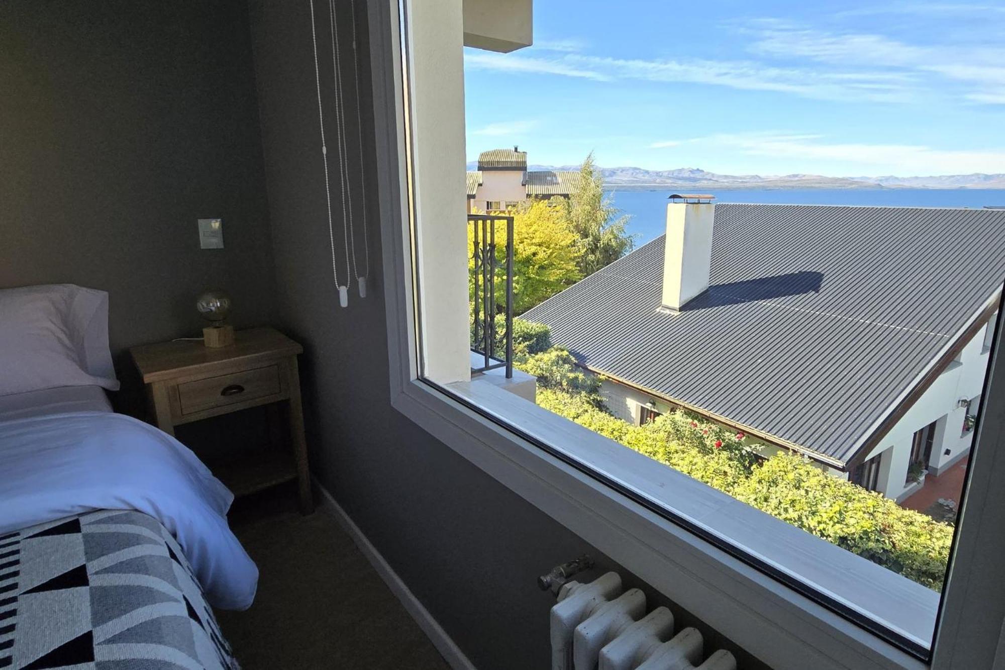Apartment Departamento Completo En San Carlos De Bariloche, Argentina *